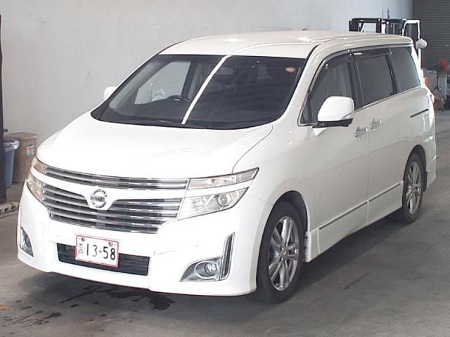 2010 Nissan Elgrand ハイウェイスター auction photo 4