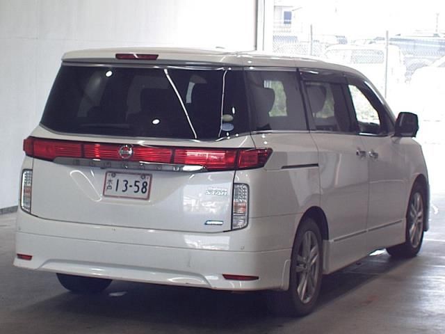 2010 Nissan Elgrand ハイウェイスター auction photo 5