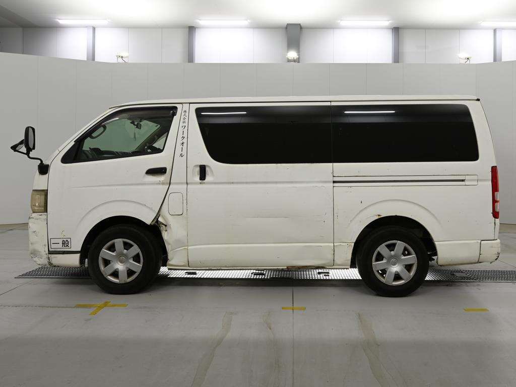 2004 Toyota Hiace ロングDX auction photo 4