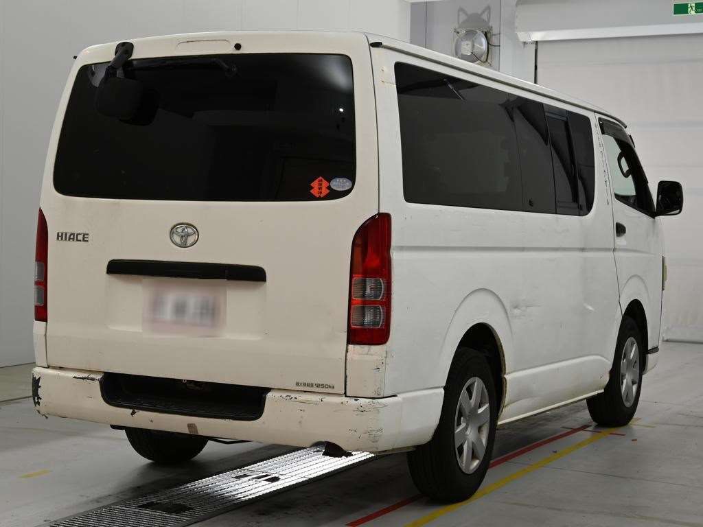 2004 Toyota Hiace ロングDX auction photo 2