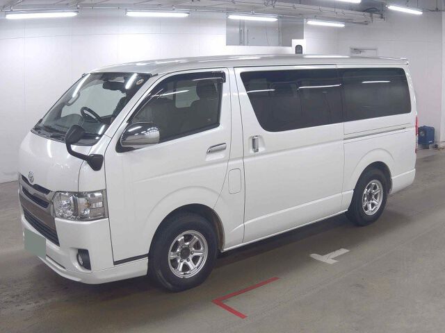 2018 Toyota Hiace L Super GL Dark 4WD auction photo 4