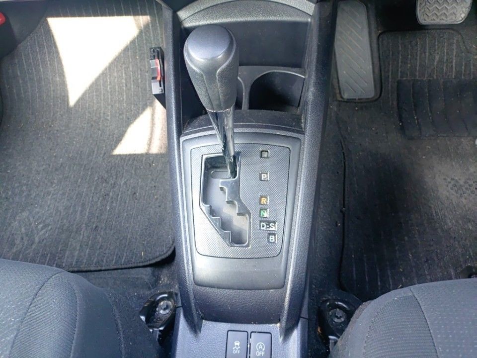 2021 Toyota カローラ アクシオ auction photo 12