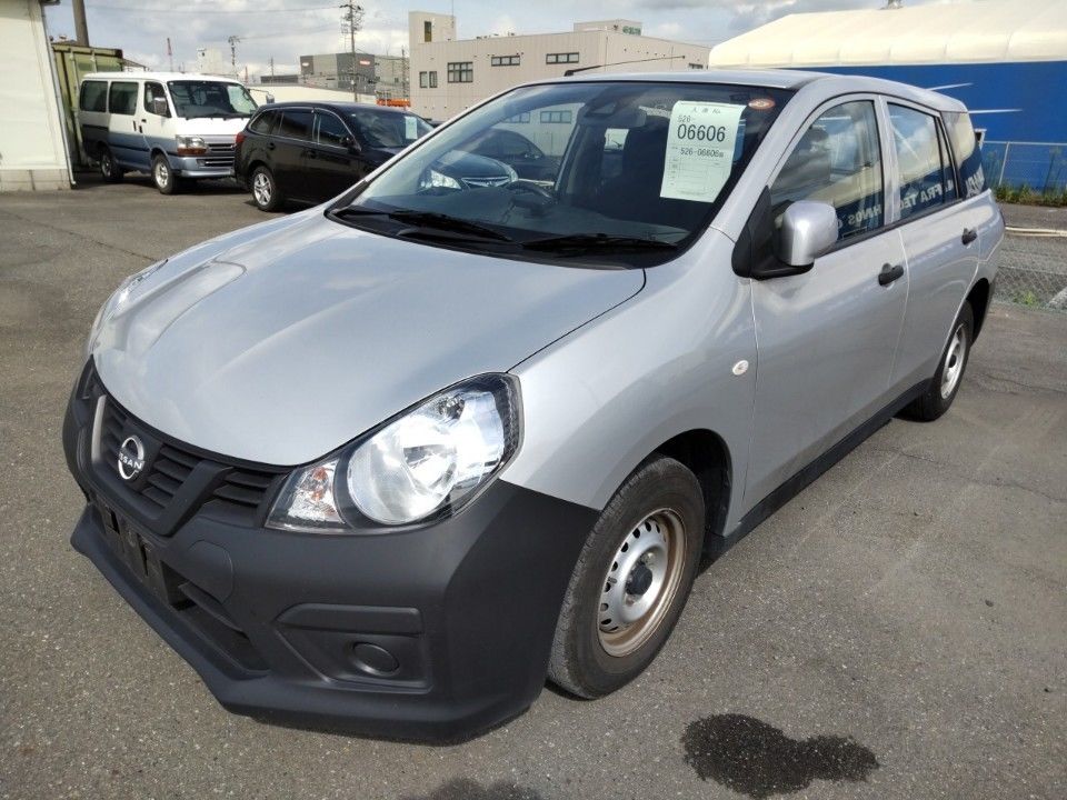 2021 Nissan AD Japan auction vehicle