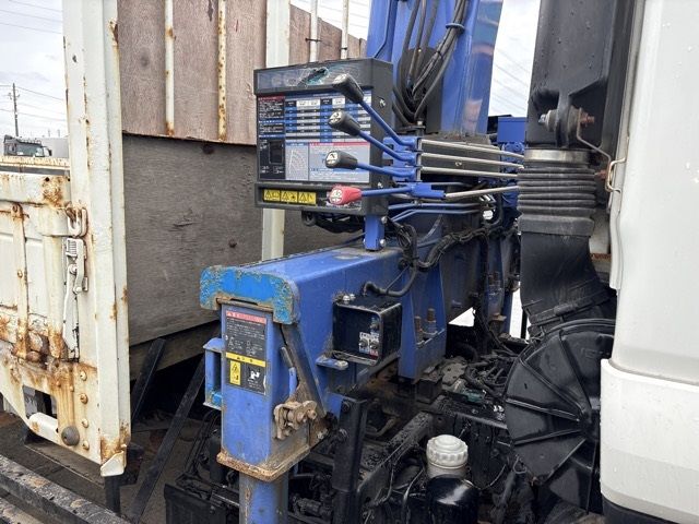 2010 Isuzu Forward ヒラ.クレーン4ダン auction photo 20