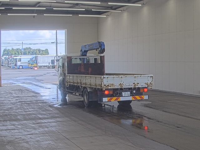 2010 Isuzu Forward ヒラ.クレーン4ダン auction photo 2