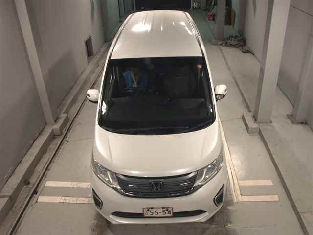 2020 Honda Stepwgn G Honda Sensing auction photo 6
