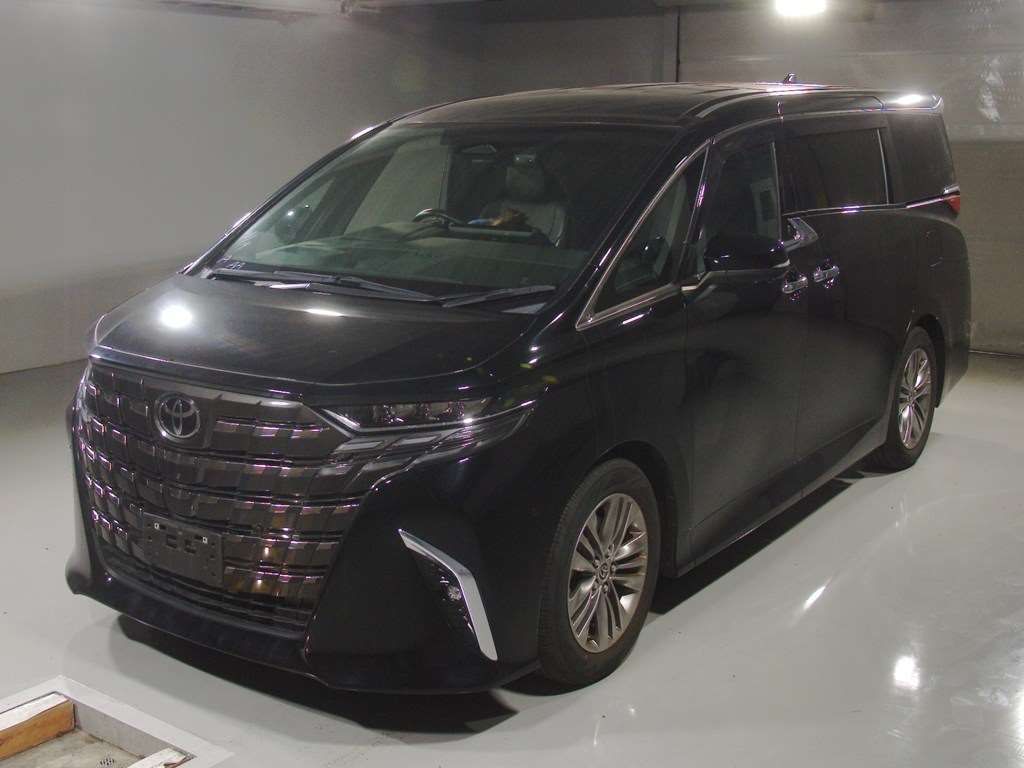 Japan Auction Vehicles 4 2023 Toyota Alphard Z auction photo