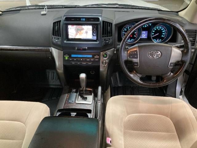 2009 Toyota Land Cruiser AX SunR auction photo 2
