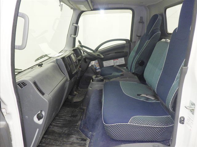 2020 Isuzu Elf dump auction photo 8