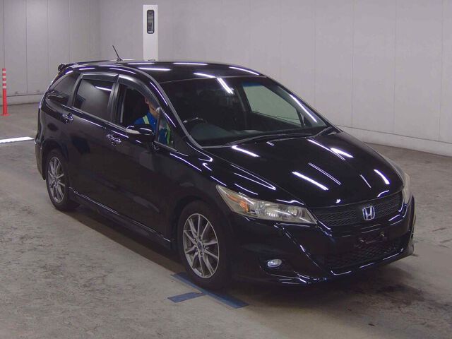 Japan Auction Vehicles 8 2012 Honda ストリーム RSZ S Package auction photo