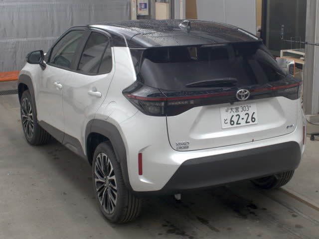 2026 Toyota Yaris Cross Hybrid Z auction photo 2