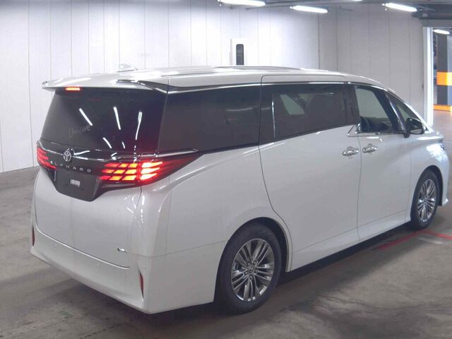 2026 Toyota Alphard Z auction photo 5