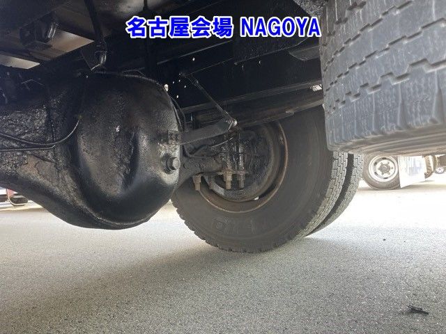 2011 Isuzu Forward Reizo Reito auction photo 10