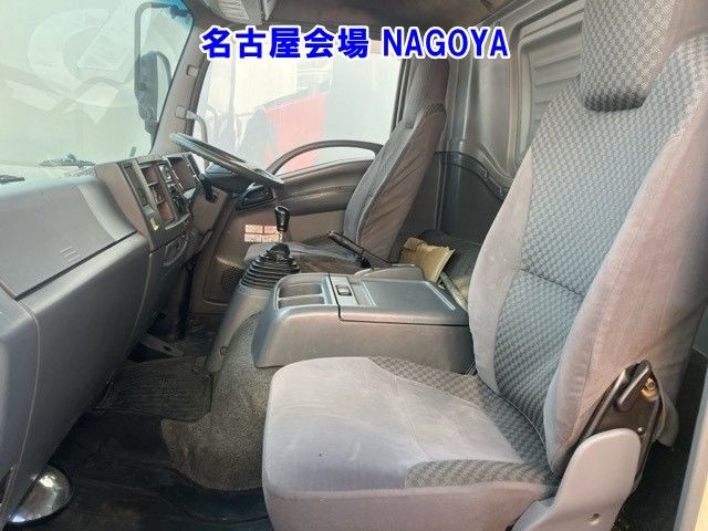 2011 Isuzu Forward Reizo Reito auction photo 5
