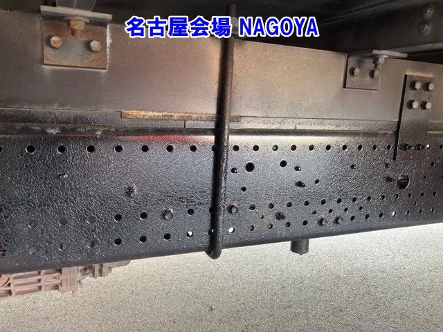 2011 Isuzu Forward Reizo Reito auction photo 12