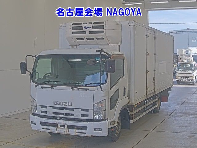2011 Isuzu Forward Reizo Reito Japan auction vehicle