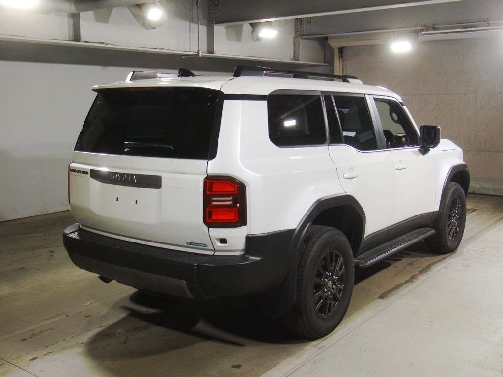 2025 Toyota Land Cruiser 250 VX 4WD auction photo 2