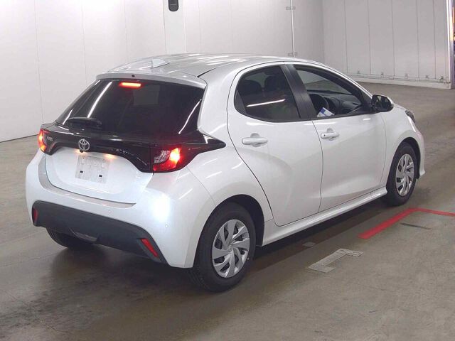 2025 Toyota Yaris X auction photo 5