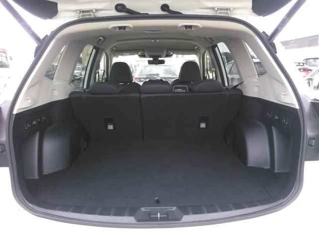 2022 Subaru Forester Advance auction photo 10