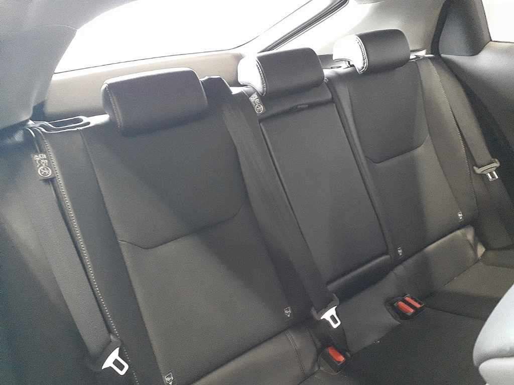 2024 Toyota Prius Z 4WD auction photo 11