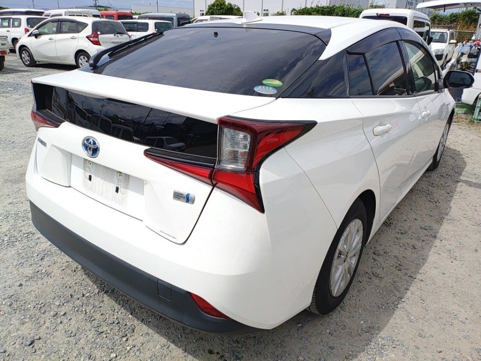 2019 Toyota Prius auction photo 2