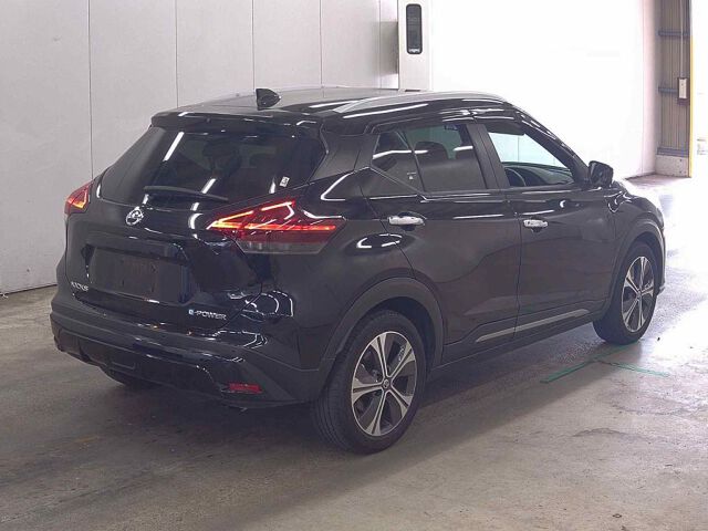 2024 Nissan Kicks X Two-Tone Interior Edition auction photo 5