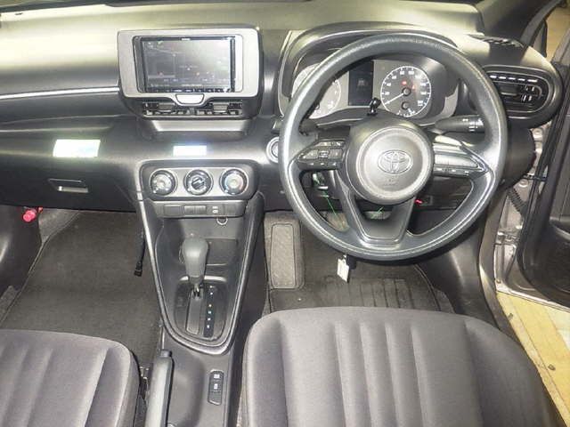 2024 Toyota Yaris X auction photo 3