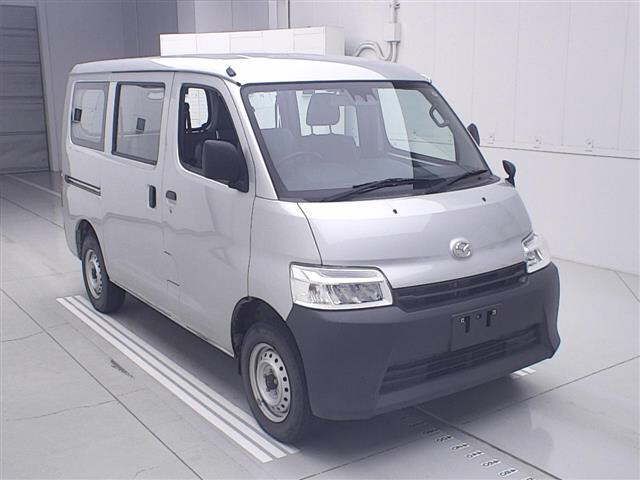 2023 Mazda ボンゴ 4WD Japan auction vehicle