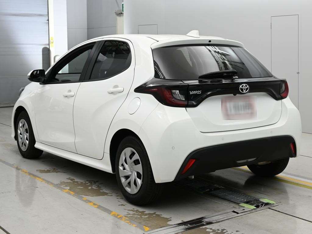 2023 Toyota Yaris X スマートエントリーPKG auction photo 6
