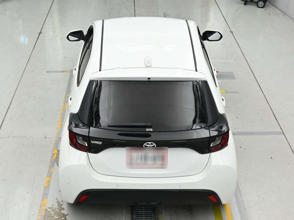 2023 Toyota Yaris X スマートエントリーPKG auction photo 8