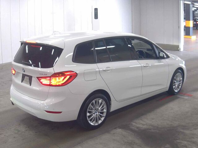 2019 BMW 2 Series 218Dグランツアラー auction photo 5
