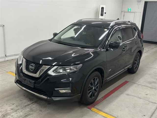 2020 Nissan X-Trail 20Xiレザーエディション 4WD auction photo 4
