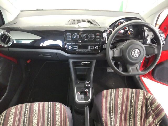2013 Volkswagen アップ! auction photo 3