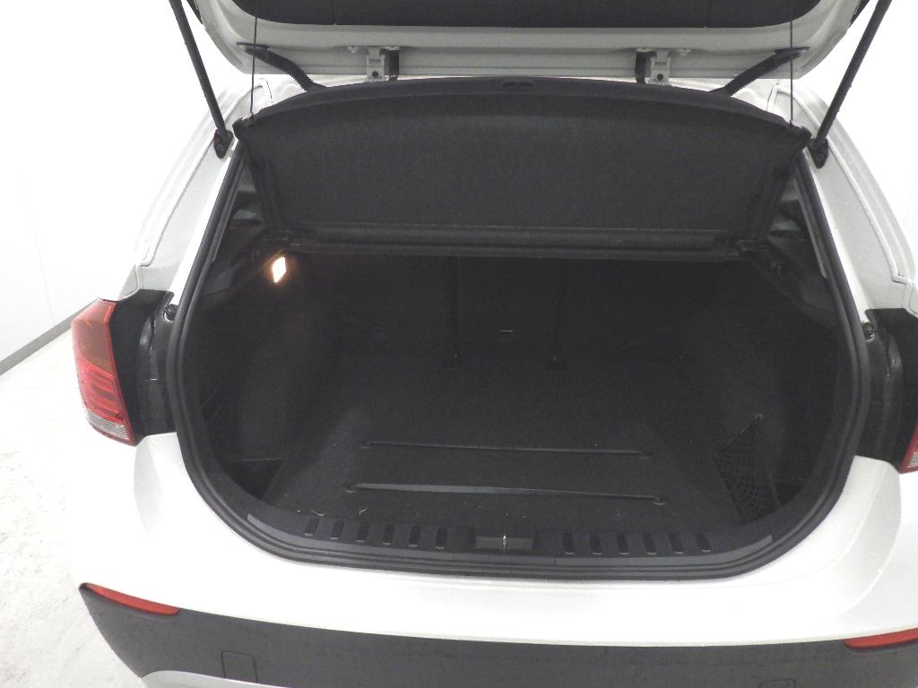 2011 BMW X1 sDrive18i auction photo 8