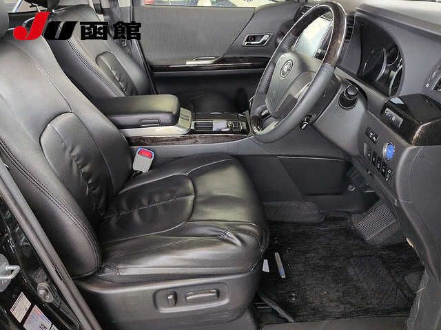 2014 Toyota Vellfire 4WD ハイブリッドZR auction photo 9