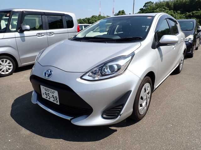 Japan Auction Vehicles 11 2021 Toyota Aqua S auction photo