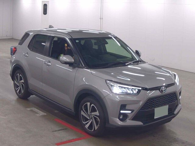 2025 Toyota Raize Z 4WD Japan auction vehicle