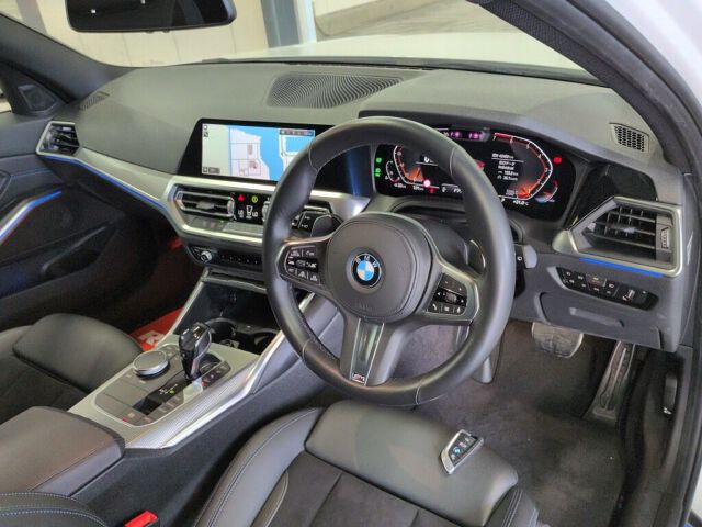 2021 BMW 3 Series 318i Touring M Sport auction photo 3