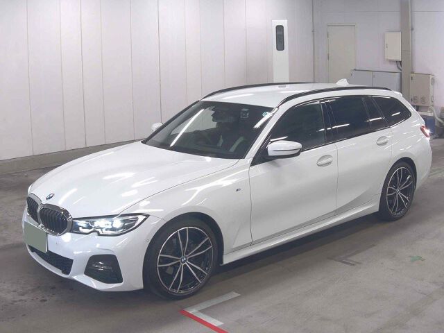2021 BMW 3 Series 318i Touring M Sport auction photo 4