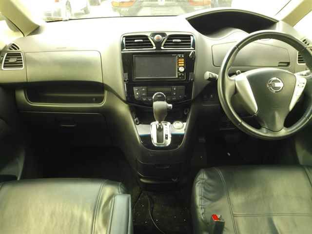 2014 Nissan Serena ハイウェイスターSハイブリッド auction photo 8