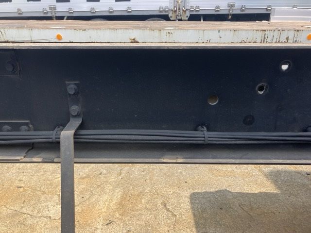 2018 Nissan Diesel UD chassis auction photo 11