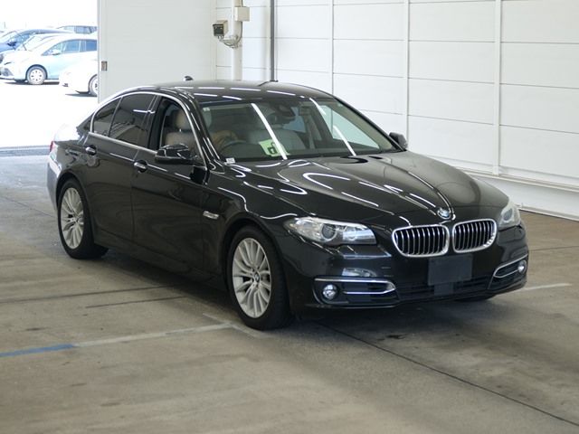 2015 BMW BMW 523D ラグジュアリー Japan auction vehicle