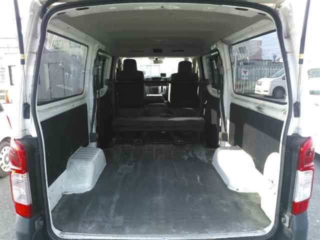 2026 Nissan NV350 Caravan DX Long auction photo 9