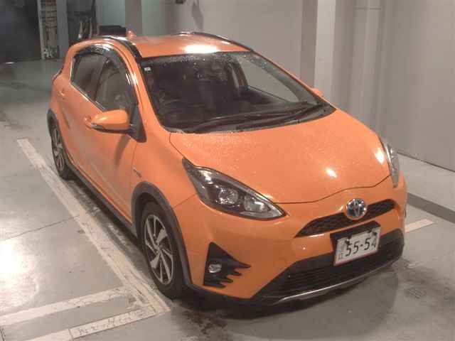Japan Auction Vehicles 12 2017 Toyota Aqua クロスオーバー auction photo
