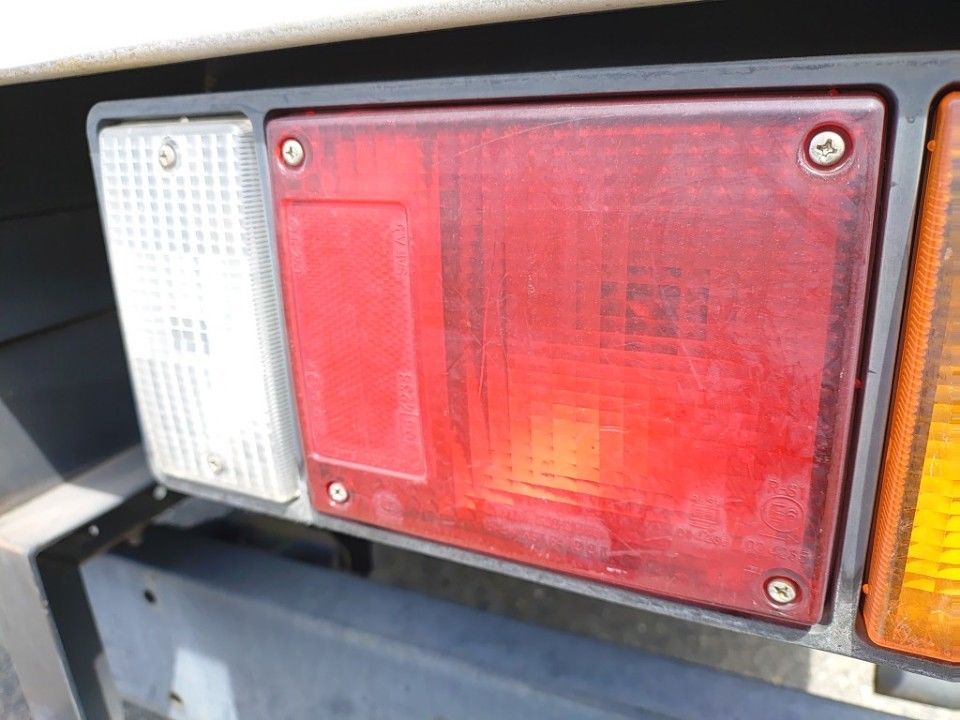 2017 Isuzu Elf auction photo 24