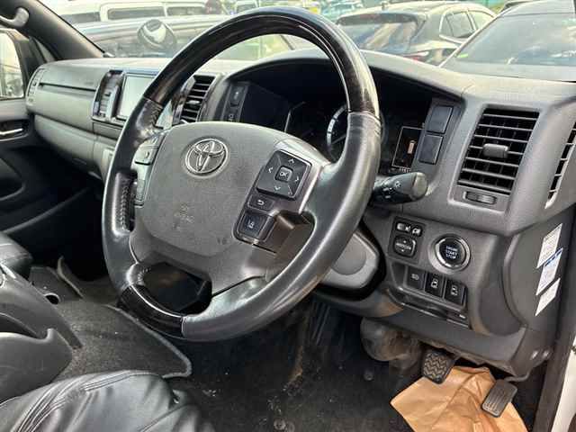 2021 Toyota Hiace Long Super GL Dark Prime auction photo 3