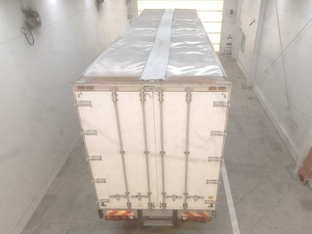 2018 Isuzu ウィング auction photo 3