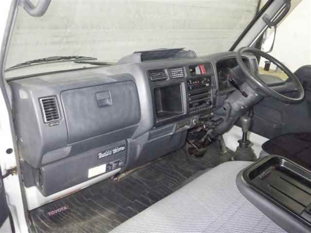 1998 Toyota Dyna 1.25t auction photo 3