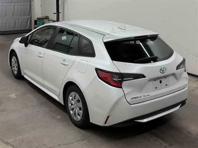 2023 Toyota Corolla Touring X auction photo 2
