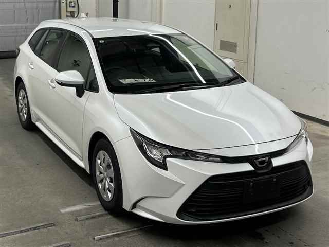 Japan Auction Vehicles 10 2023 Toyota Corolla Touring X auction photo